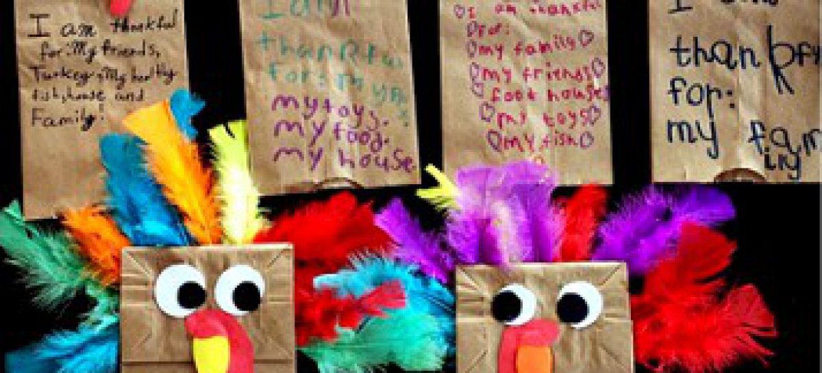 thanksgiving-turkey-paper-bag-puppet-free-kids-crafts