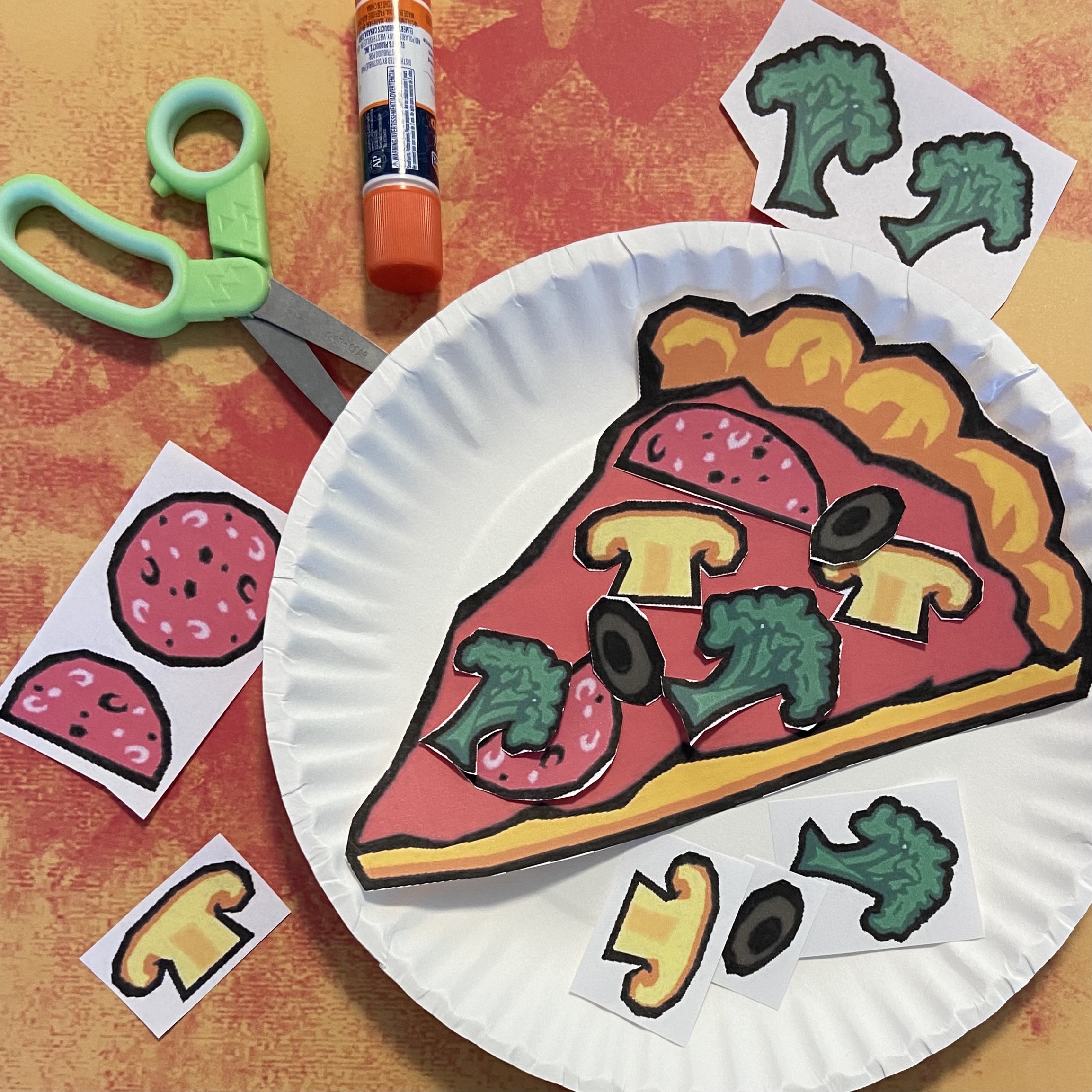 Cut and Paste Pizza Craft