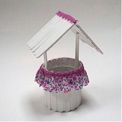 Wishing Well made with craft sticks