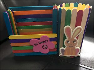 contest winning craft stick pen holder