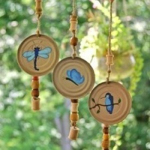 Juice Can Lid Wind Chimes