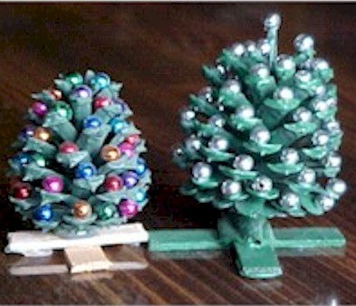 Miniature Pine Cone Christmas Trees