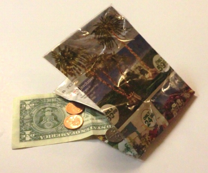 Recycled Magazine Wallet