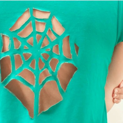 DIY Spiderweb Tee Shirt